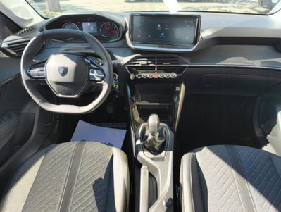Peugeot 208 1.2 puretech Active s&s 75cv (6)
