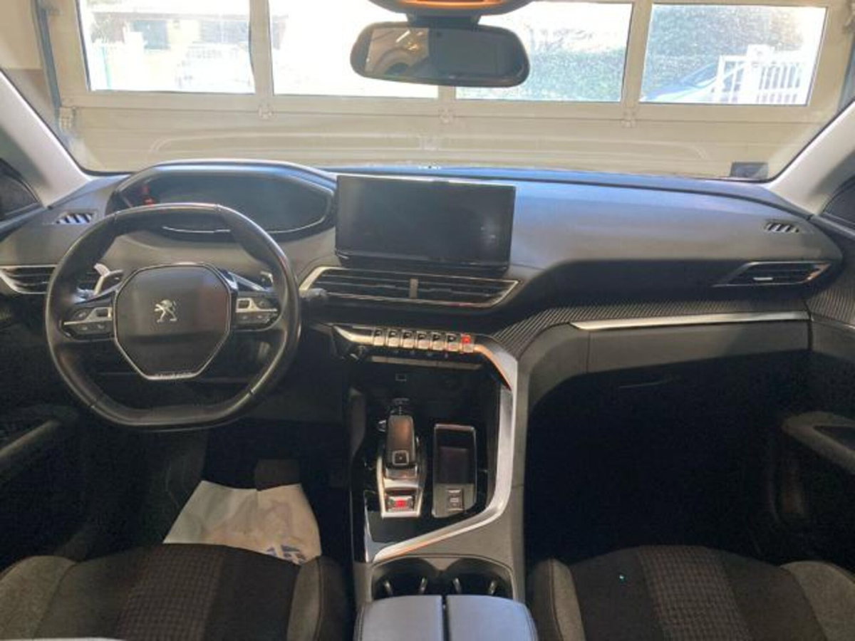 Peugeot 3008 BlueHDi 130 S&S EAT8 Active Business (6)