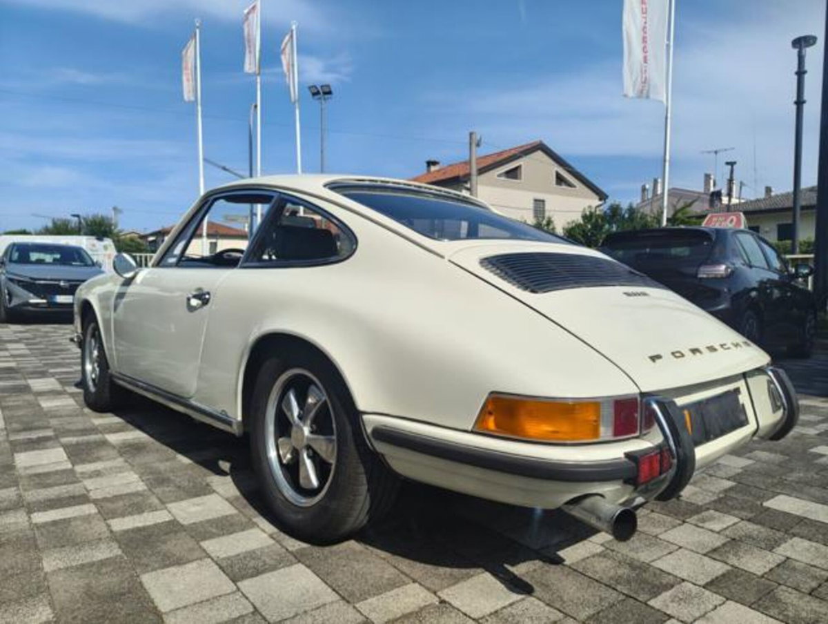 Porsche 911 Coupé S (3)