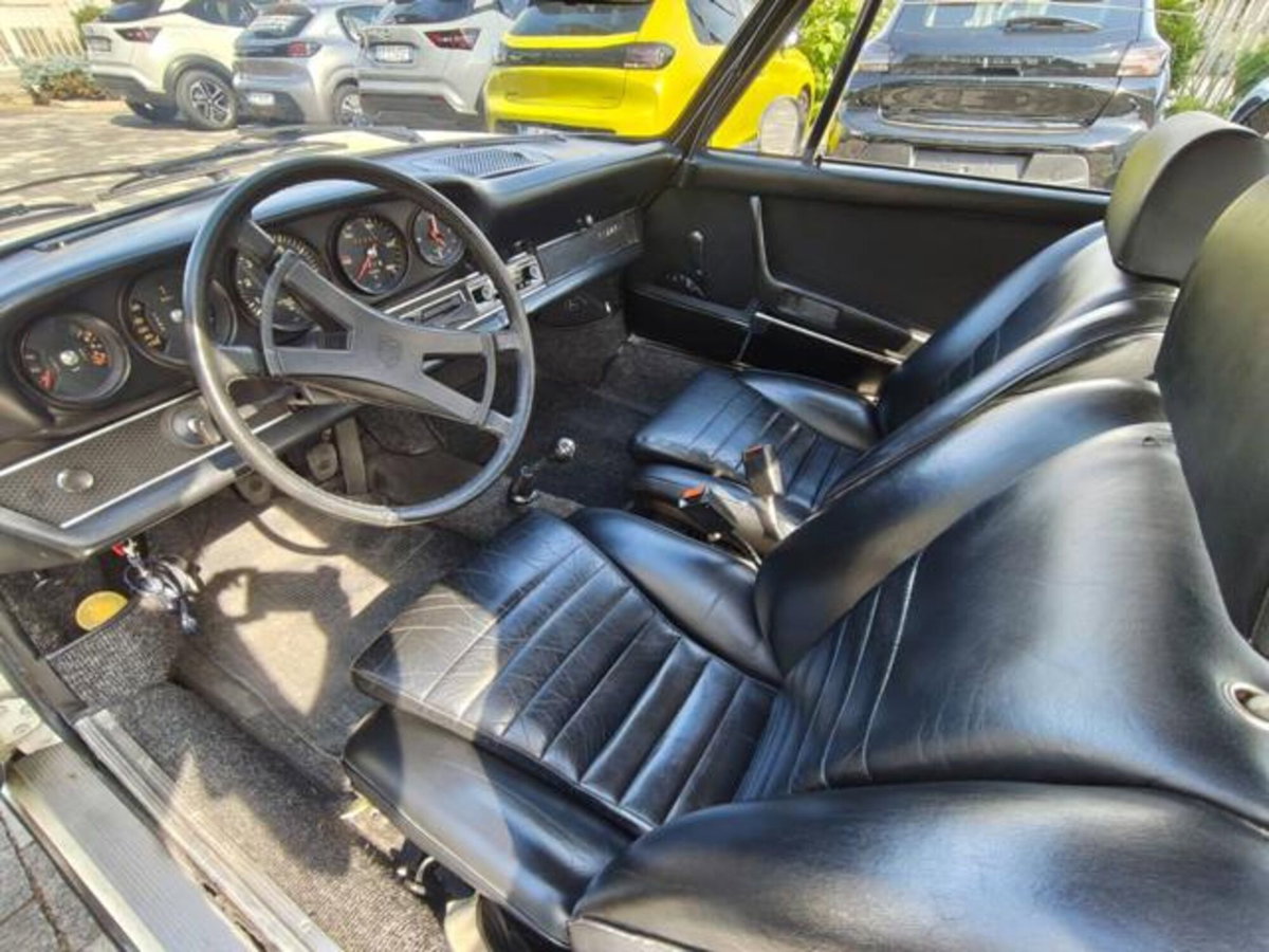 Porsche 911 Coupé S (5)