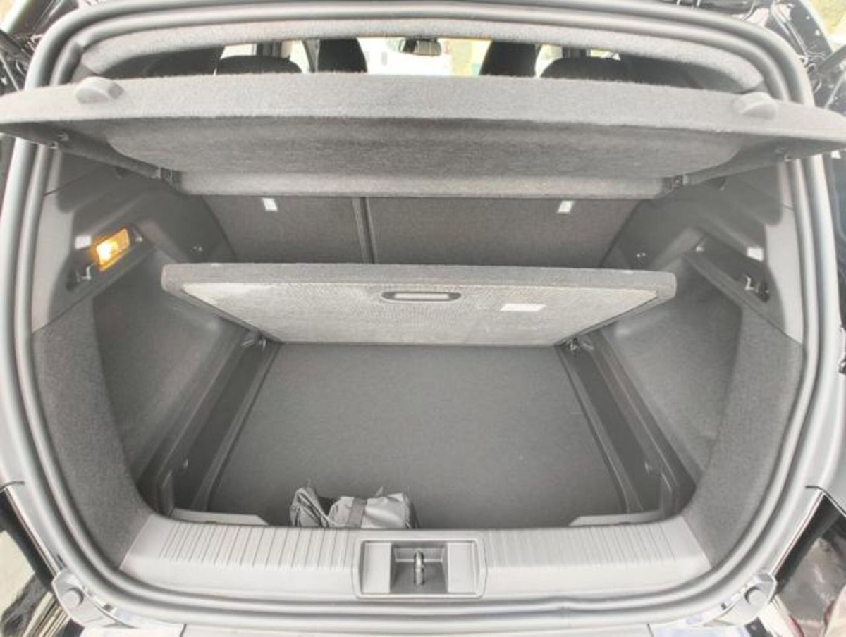 Renault Captur 1.2 eco-g Techno 120cv (14)