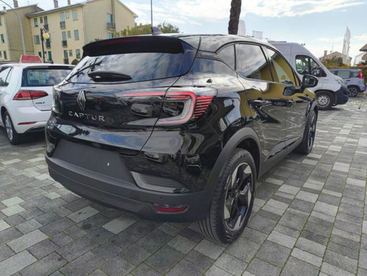 Renault Captur 1.2 eco-g Techno 120cv (3)