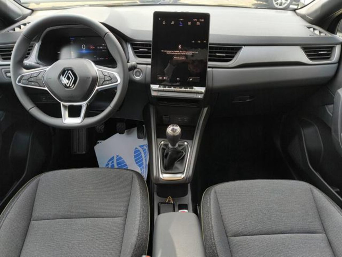 Renault Captur 1.2 eco-g Techno 120cv (6)
