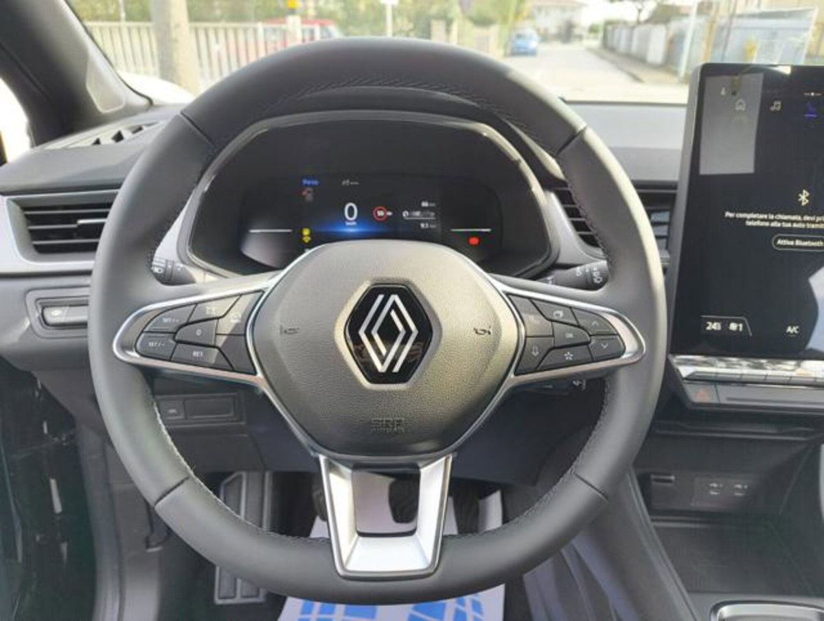 Renault Captur 1.2 eco-g Techno 120cv (7)