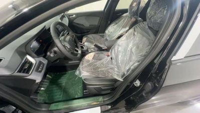 Renault Clio 1.0 eco-g Techno 100cv (6)