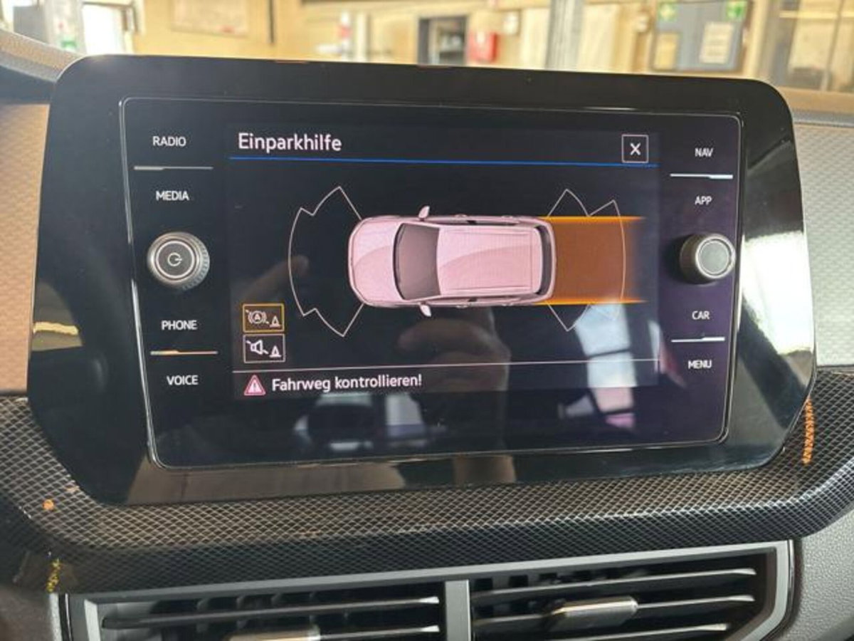 Volkswagen T-Cross 1.0 tsi Life 95cv (8)