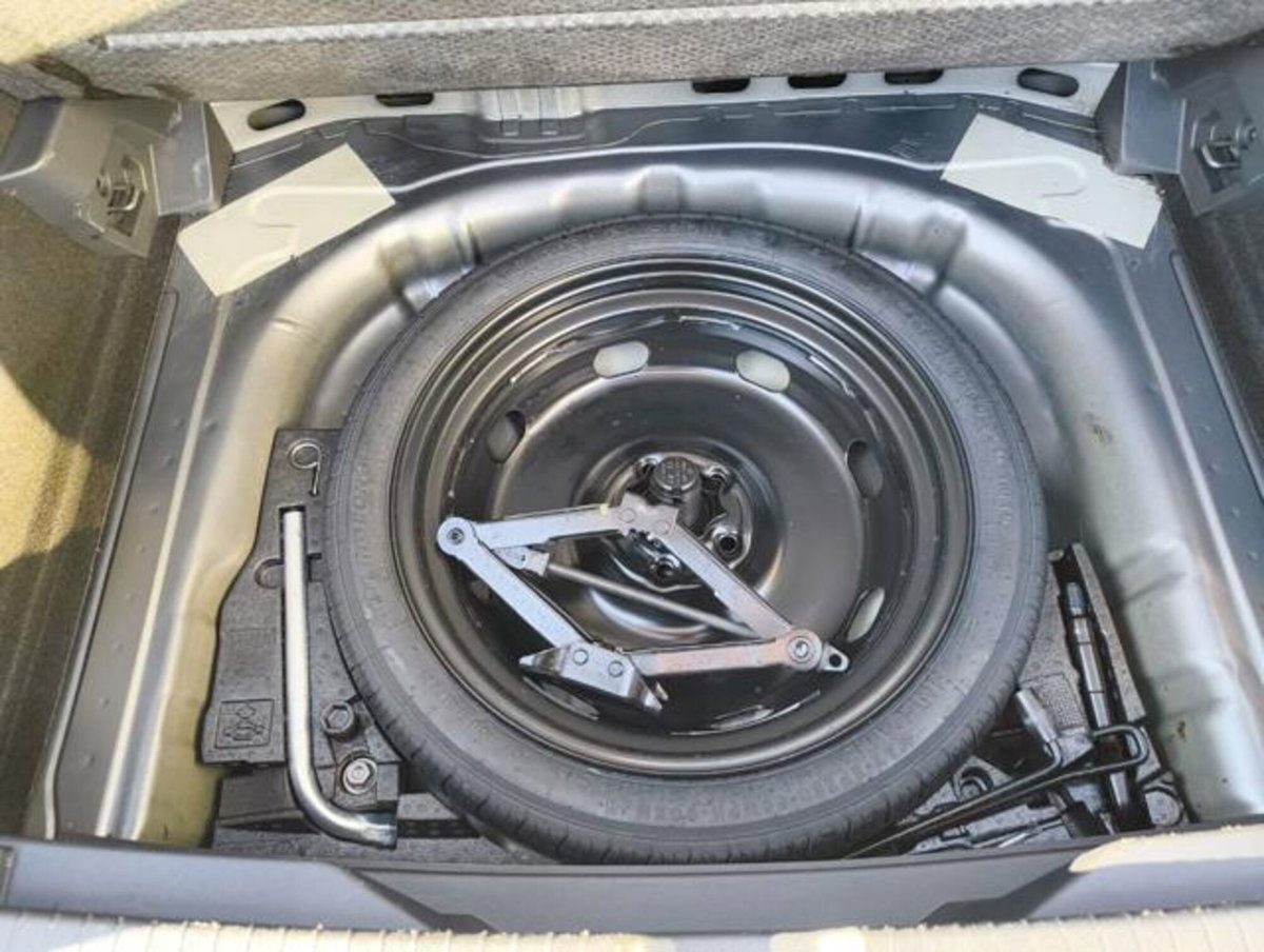 Volkswagen T-Roc 2.0 tdi Life 150cv dsg (10)
