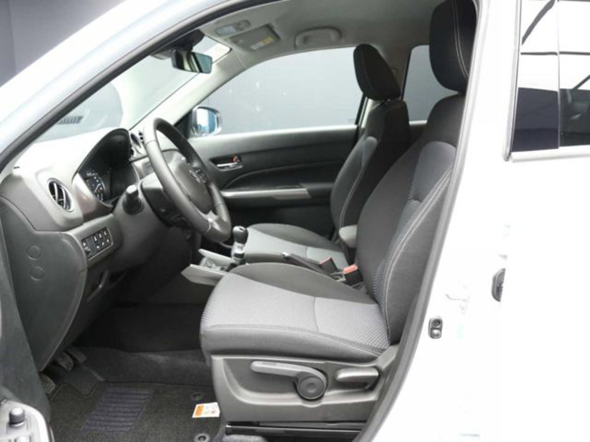 Suzuki Vitara 1.4 Hybrid 4WD AllGrip Easy Cool (5)