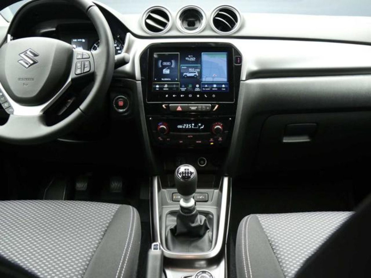 Suzuki Vitara 1.4 Hybrid 4WD AllGrip Easy Cool (8)