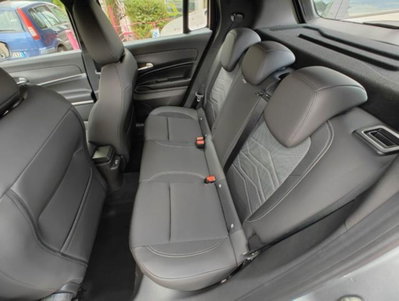 Jeep Avenger 1.2 turbo Altitude fwd 100cv (13)