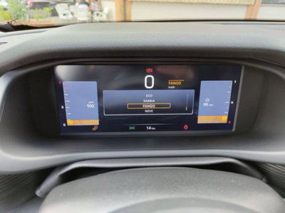 Jeep Avenger 1.2 turbo Altitude fwd 100cv (8)