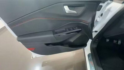 Ford Puma 1.0 EcoBoost Hybrid 125 CV S&S ST-Line Design 2 (9)