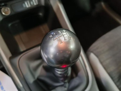 Jeep Avenger 1.2 turbo Altitude fwd 100cv (13)