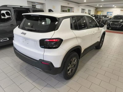 Jeep Avenger 1.2 turbo Altitude fwd 100cv (3)