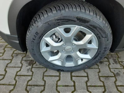 Jeep Avenger 1.2 turbo Altitude fwd 100cv (9)