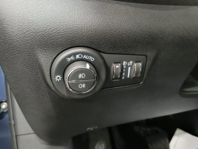 Jeep Compass 1.5 turbo t4 mhev Altitude 2wd 130cv dct (9)