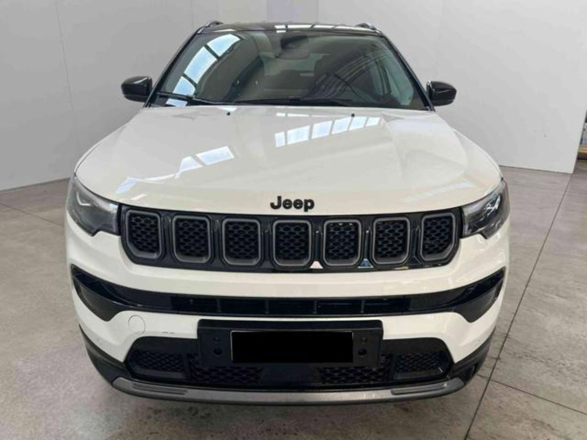 Jeep Compass 1.5 turbo t4 mhev Summit 2wd 130cv dct (3)