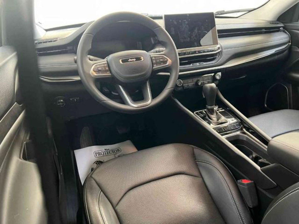 Jeep Compass 1.5 turbo t4 mhev Summit 2wd 130cv dct (4)