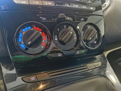 Lancia Ypsilon 1.0 FireFly 5 porte S&S Hybrid Silver Plus (10)