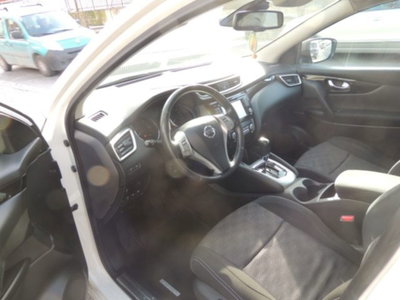 Nissan Qashqai 1.6 dCi 4WD Acenta Premium (11)