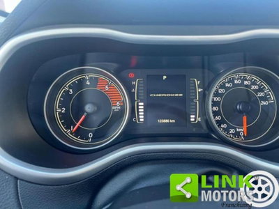 Jeep Cherokee 2.2 Mjt II 185 CV 4WD Active Drive I Night Eagle (11)