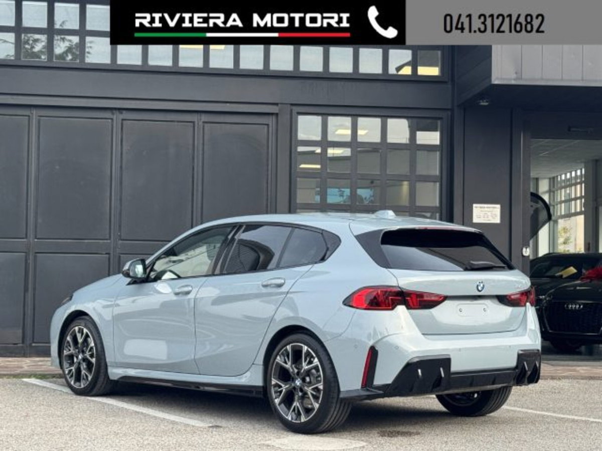 BMW Serie 1 120 48V MSport Pro auto (11)