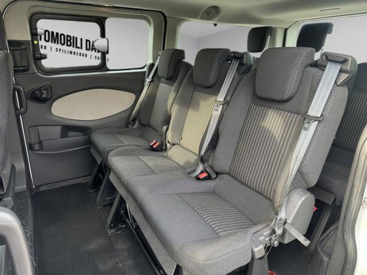 Ford Tourneo Custom 310 2.0 TDCi 105CV PC Trend (12)