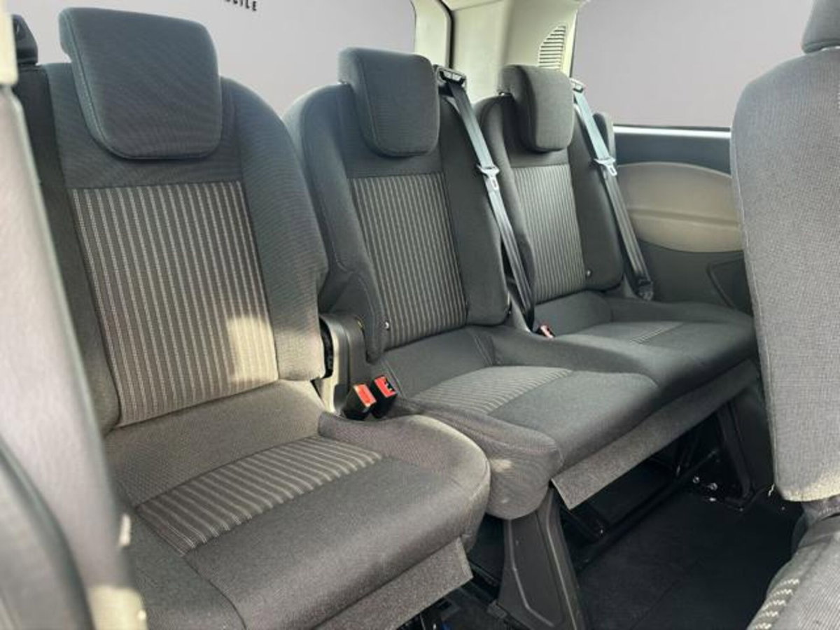 Ford Tourneo Custom 310 2.0 TDCi 105CV PC Trend (16)