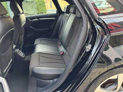 Audi A3 Sportback 2.0 TDI S tronic Attraction (6)