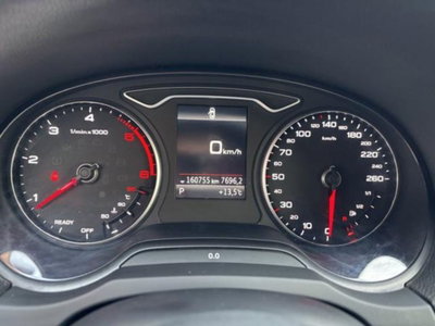 Audi A3 Sportback 2.0 TDI S tronic Attraction (9)
