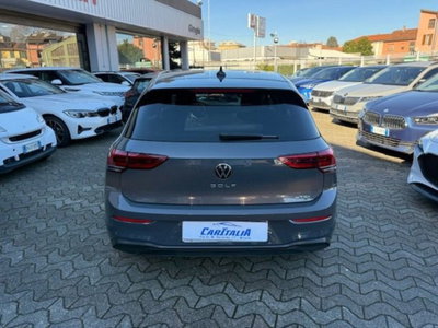 Volkswagen Golf 1.5 eTSI 130 CV EVO ACT DSG Life (7)