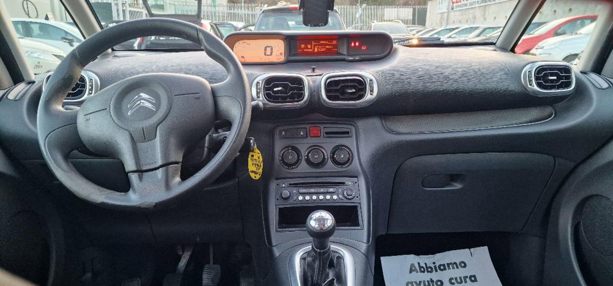 Citroen C3 Picasso BlueHDi 100 Exclusive (13)