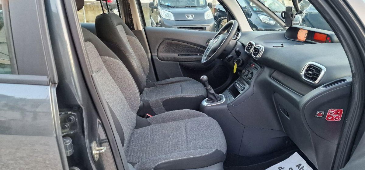 Citroen C3 Picasso BlueHDi 100 Exclusive (16)