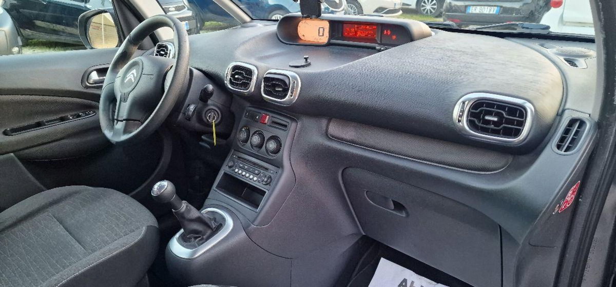 Citroen C3 Picasso BlueHDi 100 Exclusive (17)