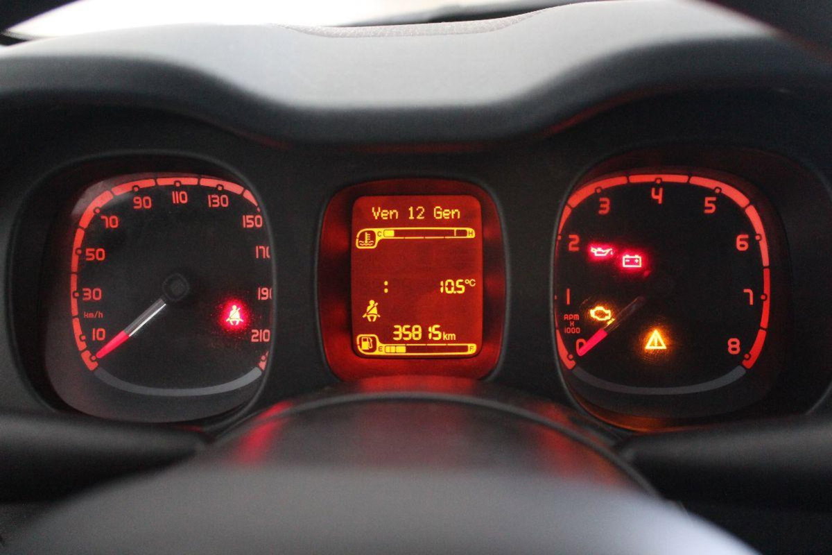 Fiat Panda 0.9 TwinAir Turbo S&S 4x4 Pop Van 2 posti (9)