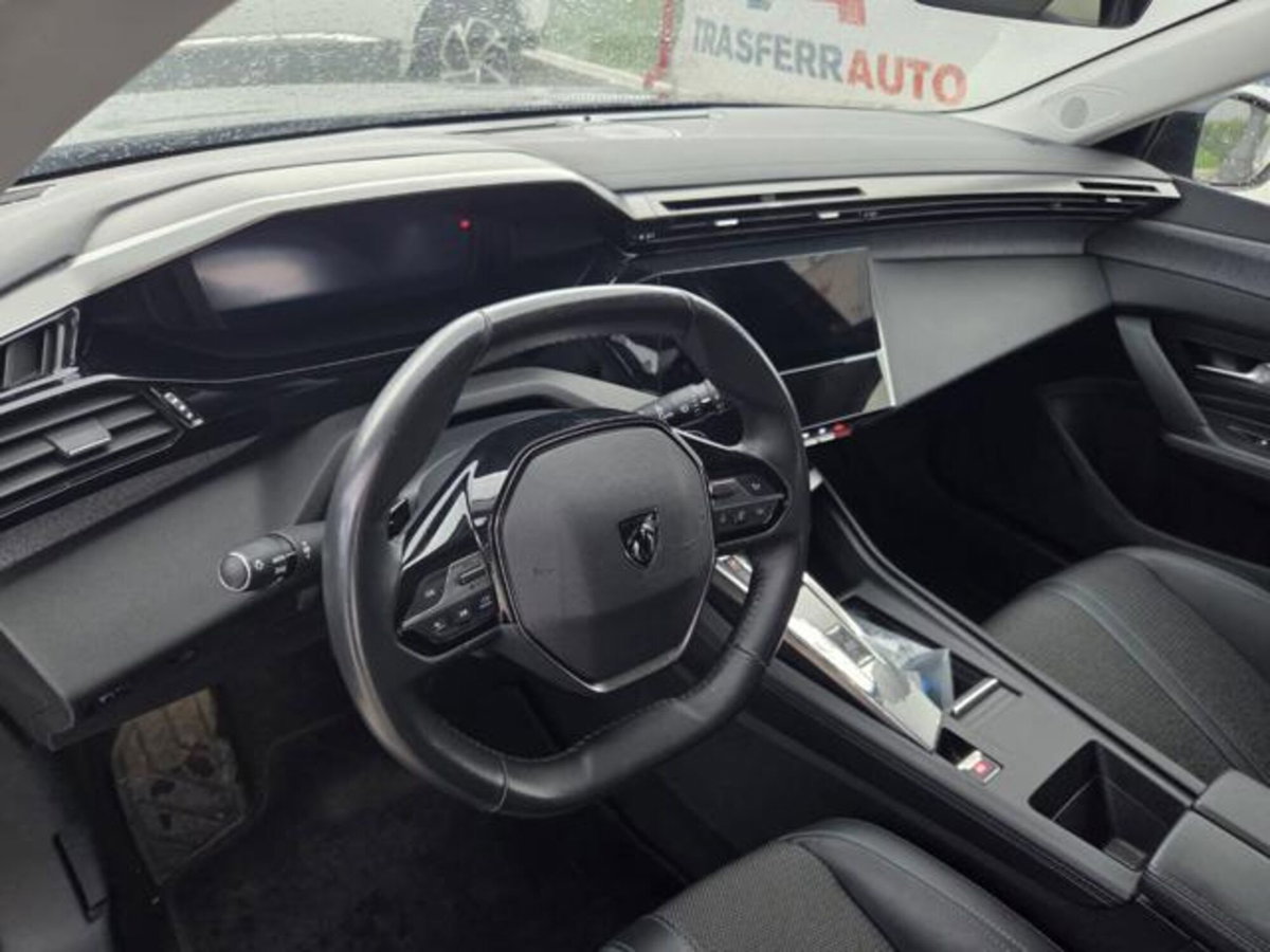 Peugeot 308 SW BlueHDi 130 S&S EAT8 Allure Pack (12)