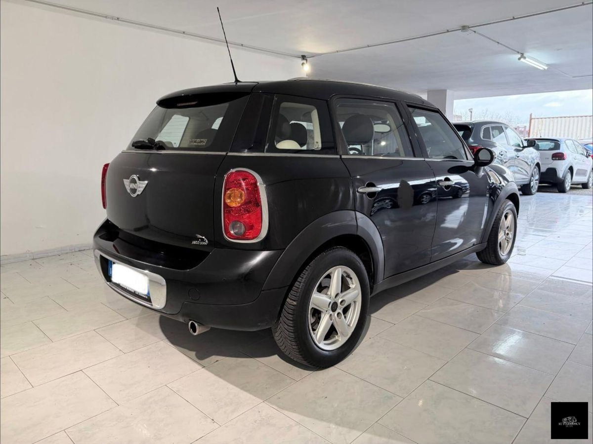 MINI Mini Countryman 1.6 Cooper D Countryman (12)