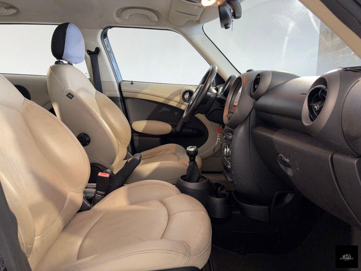 MINI Mini Countryman 1.6 Cooper D Countryman (5)