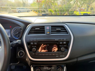 Suzuki S-Cross 1.6 DDiS Top (14)
