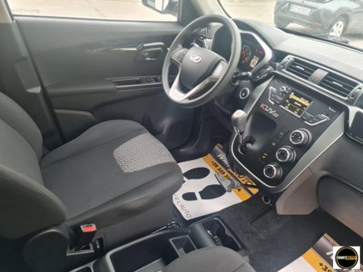 Mahindra KUV100 KUV100 1.2 VVT K8 (13)