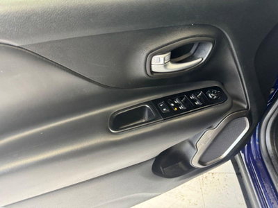 Jeep Renegade 2.0 Mjt 140CV 4WD Active Drive Limited (8)
