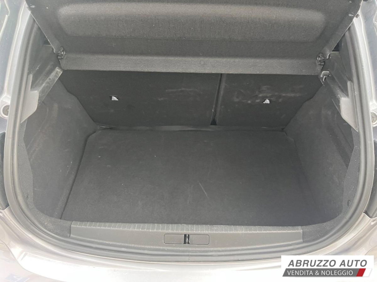 Peugeot 208 PureTech 100 Stop&Start 5 porte Allure (14)
