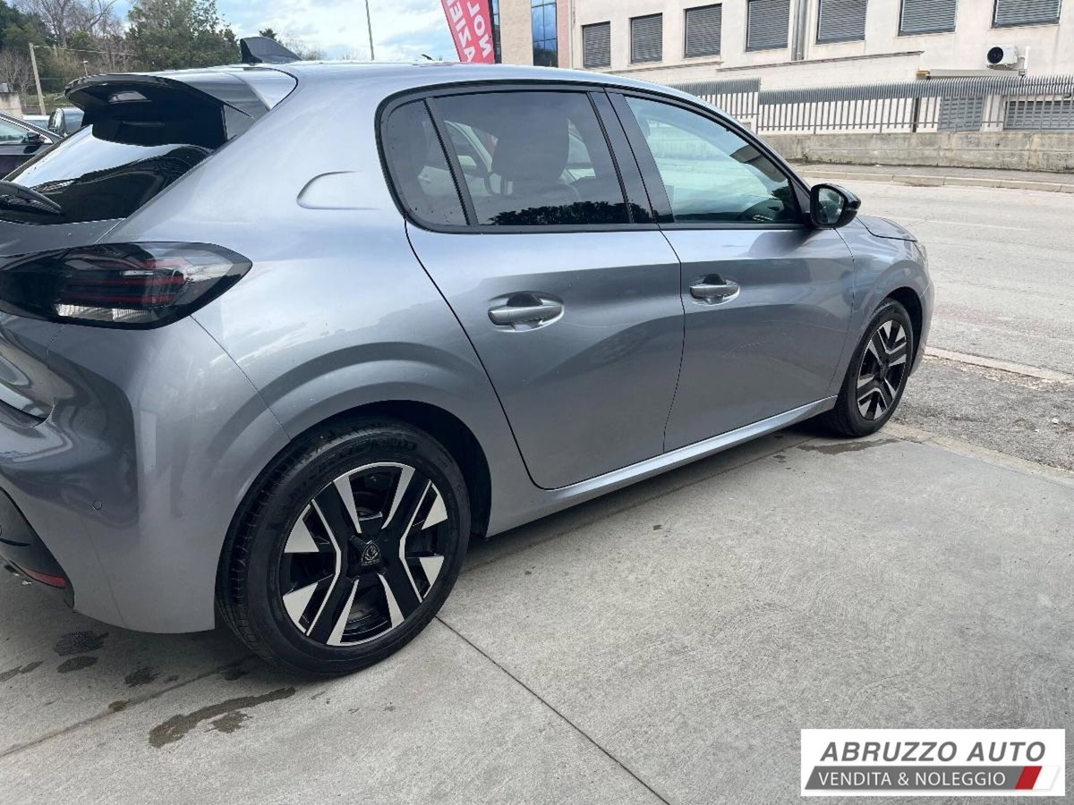 Peugeot 208 PureTech 100 Stop&Start 5 porte Allure (4)
