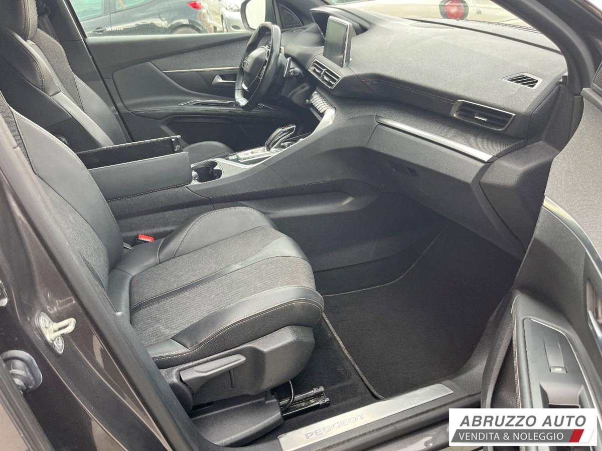 Peugeot 5008 BlueHDi 130 S&S EAT8 GT Pack (12)