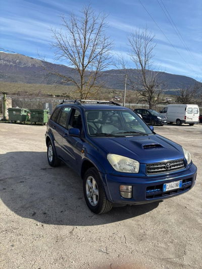 Toyota Rav4 Tdi D-4D cat 5 porte Sol usata