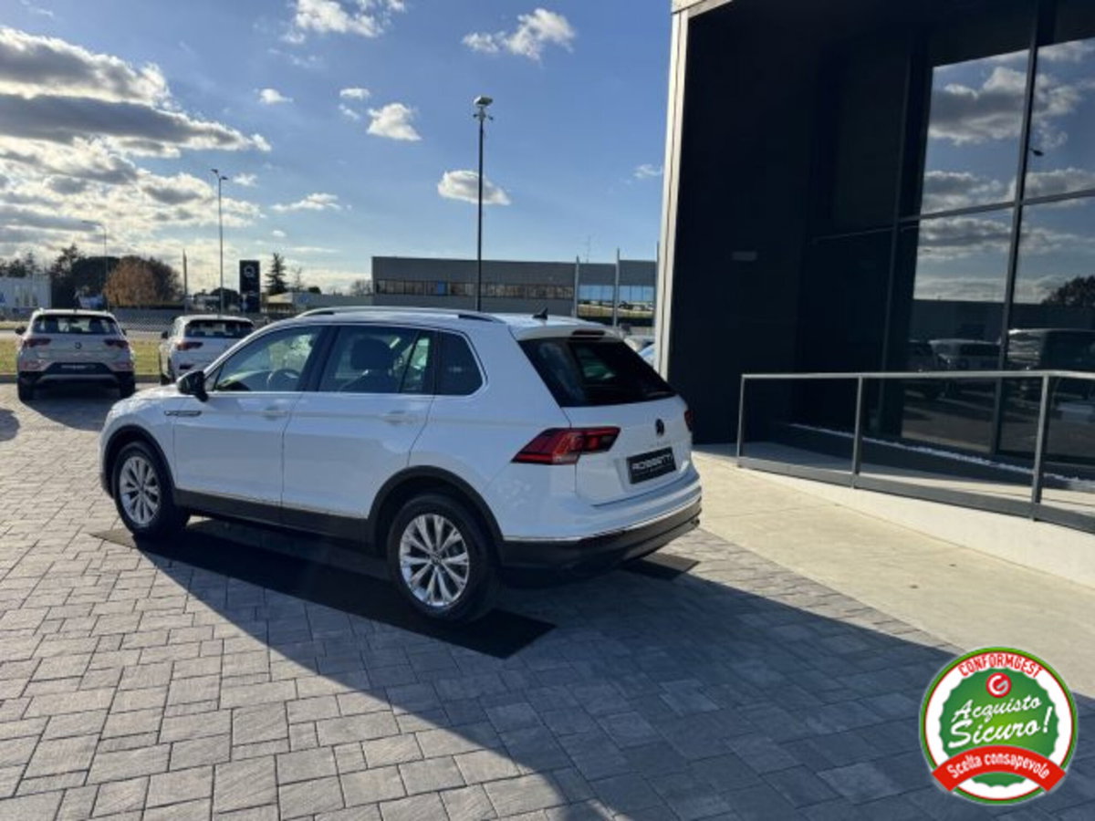 Volkswagen Tiguan 2.0 TDI SCR Life (10)