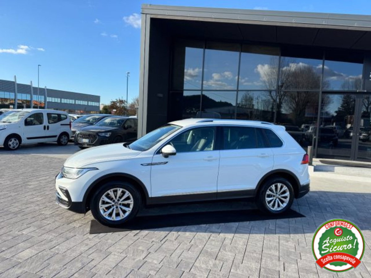 Volkswagen Tiguan 2.0 TDI SCR Life (4)