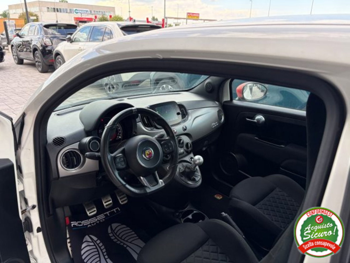 Abarth 595 595 1.4 Turbo T-Jet 165 CV (10)
