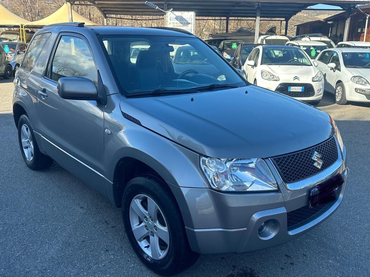 Suzuki Grand Vitara 1.9 DDiS 3 porte