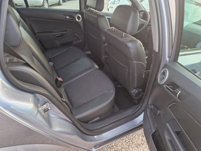 Opel Astra Station Wagon 1.9 16V CDTI 150CV Station Wagon Cosmo (13)